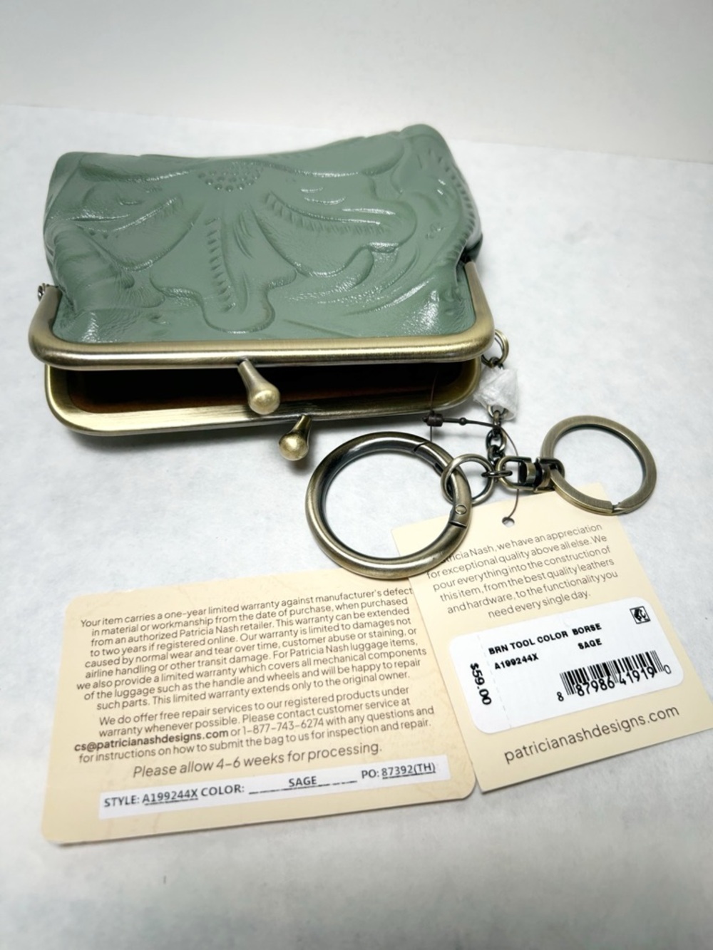 Patricia Nash Borse Tooled Leather Kiss-Lock Coin Purse Sage Green with Keyring - Picture 8 of 8